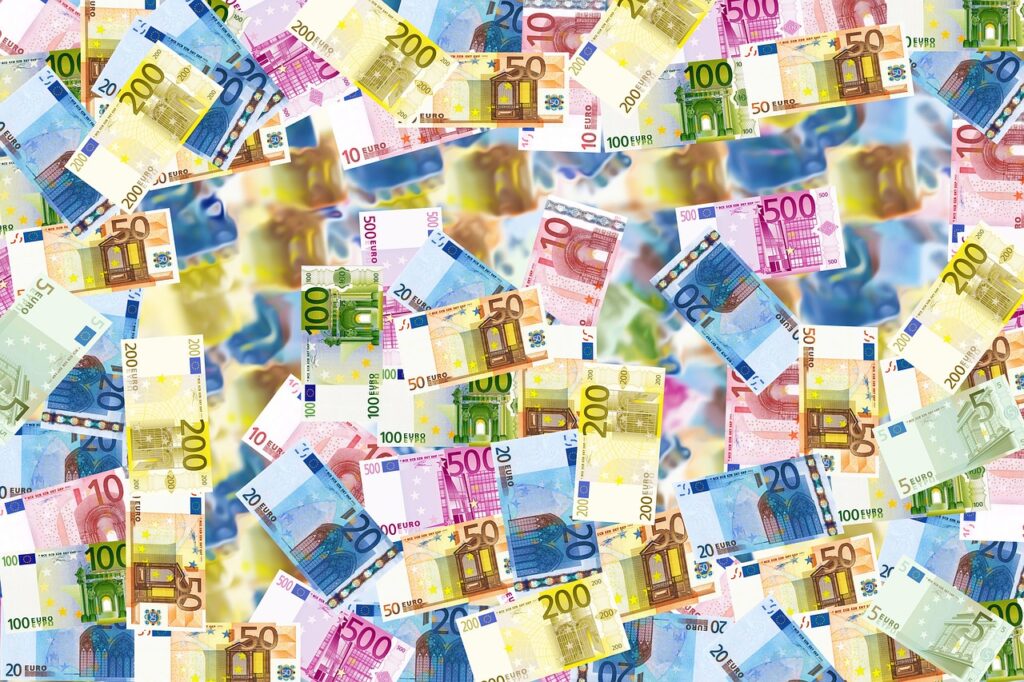 Euro cash notes